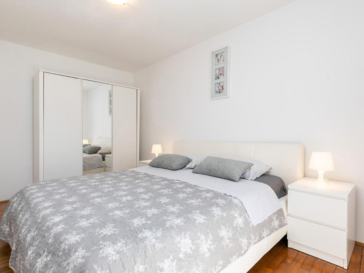 Apartments Nada Poreč Extérieur photo